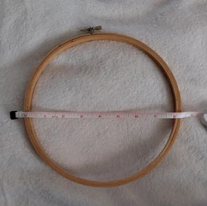 8inch Wooden Embroidery/Cross-stitch HOOPS Round - Picture 1 of 1