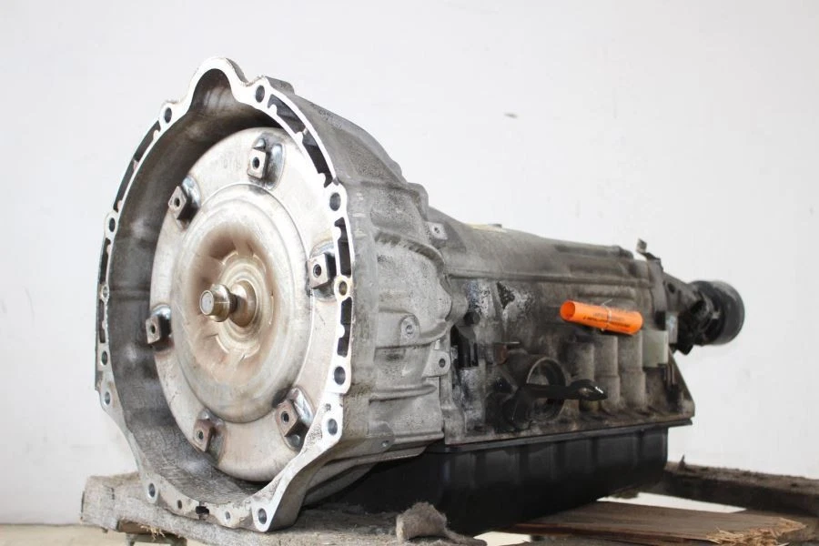 2003-2004 Toyota Sequoia 4.7L 4x2 Automatic Transmission Assembly Foto 1 de 4