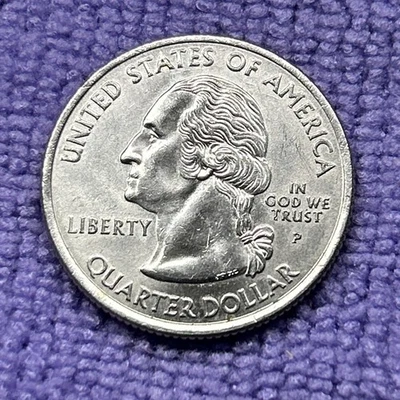 2008 P Alaska State Quarter Extra Claw Error - Image 1 of 4