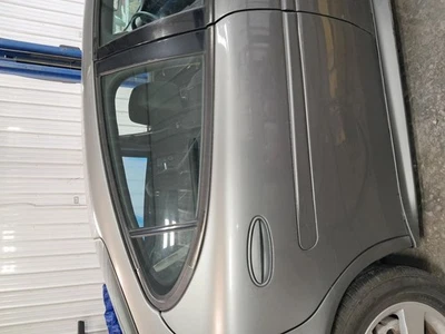 2007 Pontiac Grand Prix Right Rear Door Shell - Used, Local Pick Up Only Foto 1 de 4