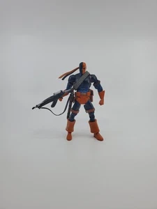 DC Universe Classics Deathstroke (Masked) All Stars Slade Wilson Actionfigur - Bild 1 von 24