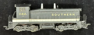 BARGAIN LIFE LIKE HO SW9/1200 SOUTHERN SWITCHER ROAD NUMBER #1142 - FREE SHIP - Picture 1 of 6