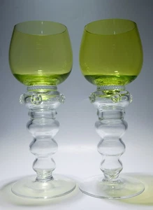 Theresienthal 2 Wine Glasses Goblet Glasses Light Green Berry Soups 18.3cm - Picture 1 of 4