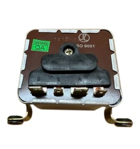 Voltage Regulator for Fordson with Spade Terminals. Metal Cover. E1ADDN10505. - Picture 1 of 3