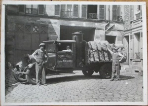 Nogent-sur-Marne, Paris, France 1930s Photograph, Potato Delivery Truck Business - Picture 1 of 2