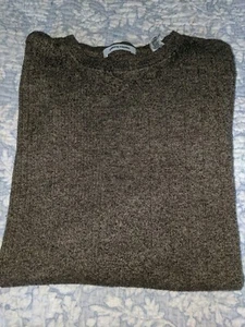 Pierre Cardin Men's Sz. M Brown Sweater. Great Item - Picture 1 of 8