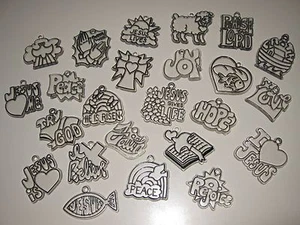 Kelly's Suncatchers ~ MINIATURAS ESPIRITUALES ~ 24 DISEÑOS/PIEZAS -2+"" ~ $23.77 - Imagen 1 de 2