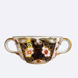 Royal Crown Derby Traditional Imari 2451 Bouillon Bowl Small Soup Handles - Picture 1 of 6