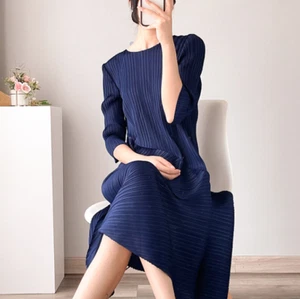 Falten Please Stoff plissiertes Kleid Rundhalsausschnitt ausgestellt Partykleid - Bild 1 von 12
