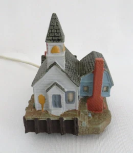 AVON  Early American Light Up Christmas Village Church Vintage 1989 - Picture 1 of 8