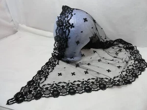 Vintage Black Lace catholic Head Cover Scarf Veil 48 x 28 shawl - Picture 1 of 6