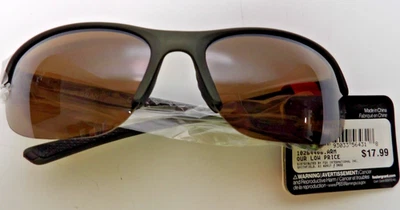 Foster Grant Sunglasses Active Black Plastic Frames Tinted Comfortable Glasses - Image 1 of 4