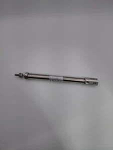 SMC NCJ2D10-200S / NCJ2D10200S (TOTALMENTE NUEVO) - Imagen 1 de 5