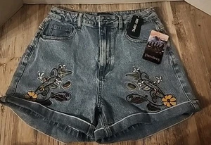 Lord Of The Rings Floral Icon Jean Denim Shorts Size 7 NWT Hot Topic RARE - Picture 1 of 7