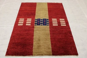 4'11" x 6'7" ft. Pakistan Gabeh Vegetable Dye Hand Knotted Wool Traditional Rug - Picture 1 of 8