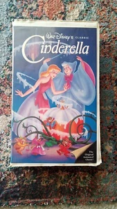 Cinderella Black Diamond Label (VHS, 1988) - Picture 1 of 3