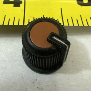 Vintage PEAVEY Stereo Powered MIXING CONSOLE - Replacement Knob - Picture 1 of 4