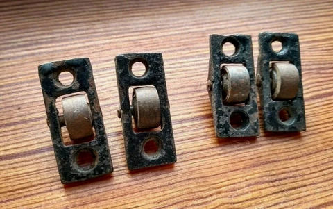 2 Pairs of small Antique iron window rollers, black finish, ½" /14mm wide Cover
