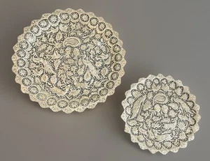 Lot Of 2- Antique VTG Persian Copper Hand Crafted Engraved Animal Plates - Picture 1 of 12