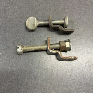 Table Clamps Dewalt Black And Decker Radial Arm Saw Model 7740 / 3421 - Picture 1 of 3