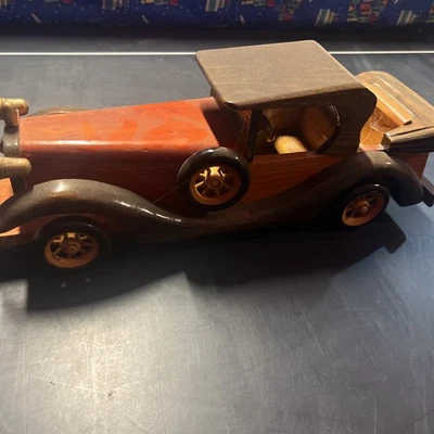 Деревянная винтажная автомобильная деревянная игрушка ручной работы окрашенная - Изображение 1 из 4