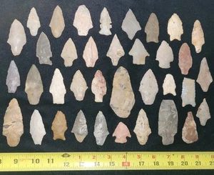 Arrowhead Collection (36) Arkansas Authentic Arrowheads - Picture 1 of 5