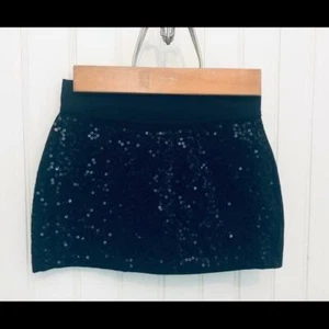 Girls 7 Justice Black Stretchy Sequin Skirt - Picture 1 of 2