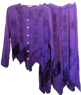 Vintage 1990s Cute Options Purple Embroidered Skirt & Blouse Set / Size Medium - Image 1 of 4