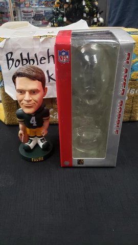 NIB BRETT FAVRE GREEN BAY PACKERS KNUCKLE HEAD BOBBLEHEAD GREEN JERSEY RED/SLVR Cover