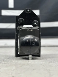 2004 2005 2006 Audi S8 A8 A8L Adaptive Cruise Laser Module Unit 4E0 907 561 F - Picture 1 of 14