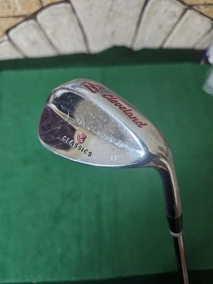 Cleveland Classics 691 55° Sand Wedge / U Grind / HET Steel Shaft /Right-Handed - Image 1 of 4