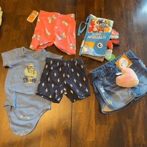 NWOT Lot of Baby/Toddler/kids clothes - Picture 1 of 16