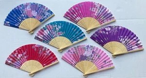 1x Bamboo Hand Held Fan Pocket Fan Floral Pattern - Picture 1 of 1