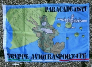 Bandiera "PARACADUTISTI - TRUPPE AVIOTRASPORTATE - ITALIA" - Collezione - Rarità - Picture 1 of 1