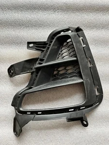 Kia Ceed CD Griglia Paraurti Copertura Rivestimento Anteriore Destro 86564-J7000 - Foto 1 di 3