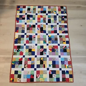 Handgefertigte Kleinkind Mädchen Blumenmuster mehrfarbig gesteppte Decke Krippe Größe 47X34" - Bild 1 von 13