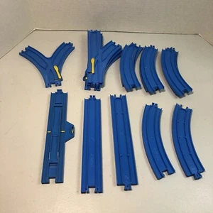 15 Stück Thomas & seine Freunde Eisenbahn Trackmaster Tomy Blue Gleis Konvolut - Bild 1 von 6