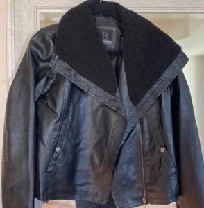 Bernardo Women's Black Zippered Leather Moto Jacket w/ Lined Collar Size 1X - Picture 1 of 3