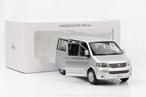 1:18 Norev Volkswagen VW T5 Multivan 2003 silber limited - Picture 1 of 8