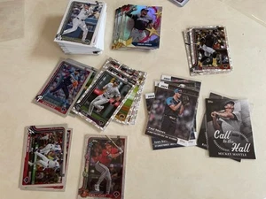 2025 Topps Series 1 Lot Approx 300 Cards Inserts, Spring, Sand Glitter, Diama - Picture 1 of 5