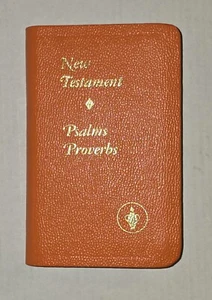 New Testament Psalms Proverbs Vintage Pocket Bible Gideon Orange - Imagen 1 de 3