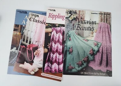 Lote 4 Vintage Leisure Arts Afghan Magazines Knit Crochet Leaflets Baby Blankets Foto 1 de 4