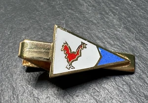 CLIP CORBATA ESMALTE BLANCO Y AZUL TONO DORADO CON PÁJARO ROJO (¿GALLO?) H100 - Imagen 1 de 8
