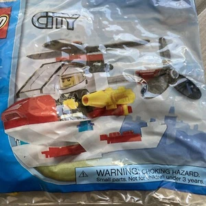 Lego City Elicottero dei Pompieri 4900 Veicolo Minifig Poly Bag NUOVO SET SIGILLATO - Foto 1 di 4