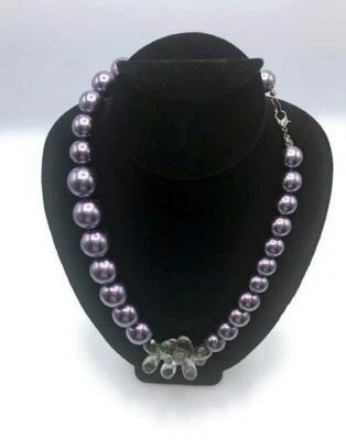 Collar con cuentas de piedras preciosas de cuarzo púrpura Foto 1 de 2