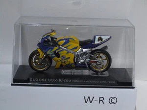 1:24 Scale 2001 P.Chili Suzuki GSX-R 750 Motorbike - Picture 1 of 3