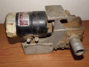 1950's Lundy Aeromotors Cowl Flap Drive Model 1016-263 Type EIYBF - Picture 1 of 4