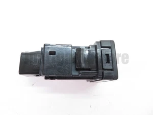 Toyota Genuine 84751‑35141 Seat Heater Switch (RH) - Bild 1 von 10