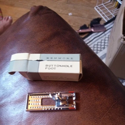 F Genuine Sears Roebuck Co. Kenmore Buttonhole Metal Presser Foot 60854 Japan - Image 1 of 4