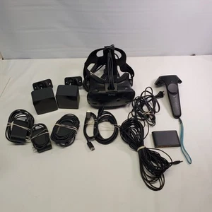 HTC VIVE htc vive OPJT100 nur ein Controller getestet Zustand lesen - Bild 1 von 13